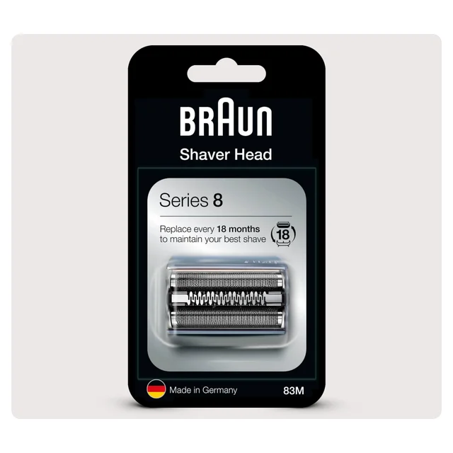 Braun Series 8 Shaver Head packaging, highlighting 18-month replacement for best shave.